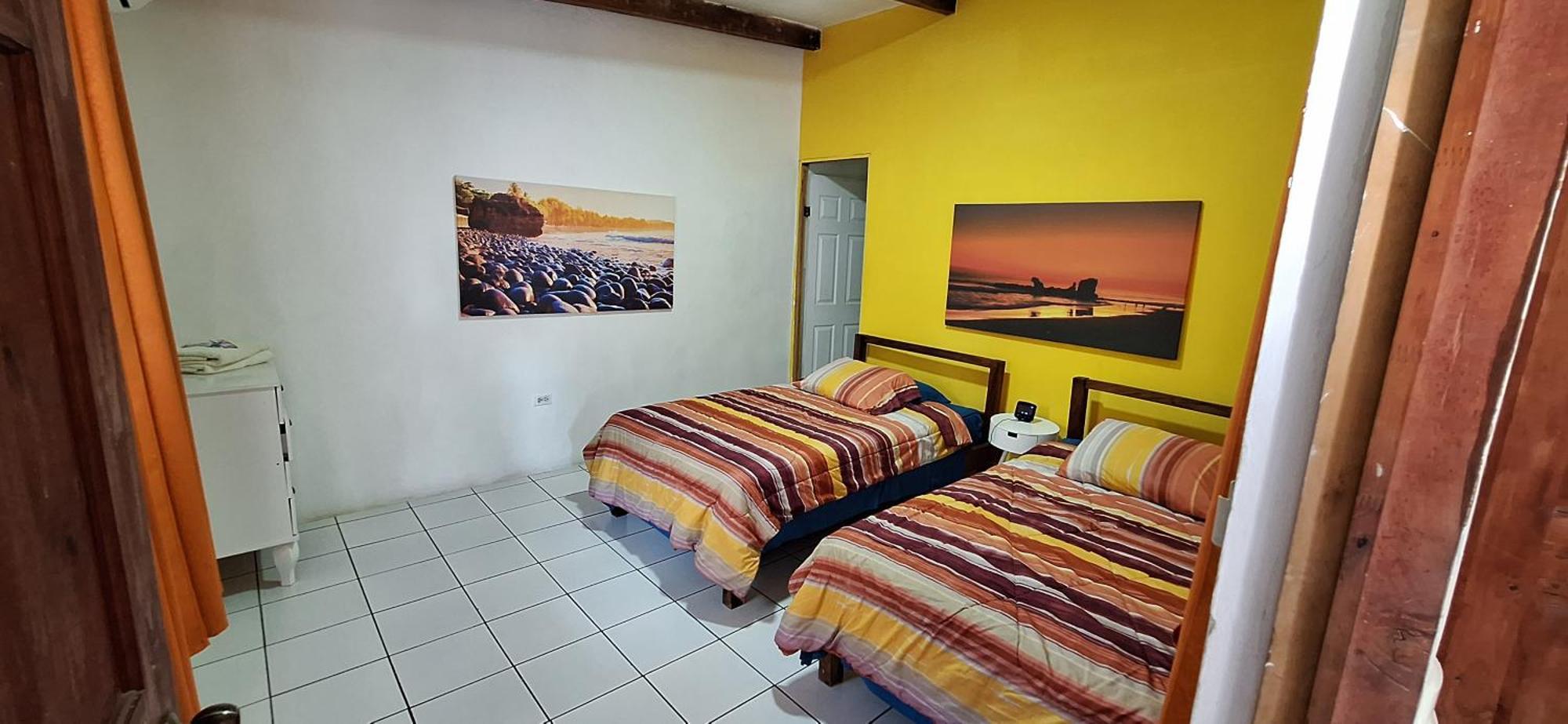 Layback Surf Hotel Tamanique Habitación foto